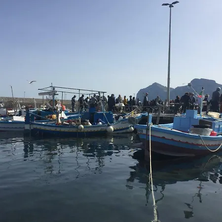 Bed & Breakfast A Casa Di Giuseppe 2 *